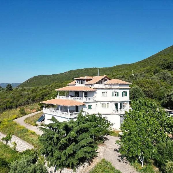 Eleftherion Comfort Living Lefkada，位于Fternón的酒店