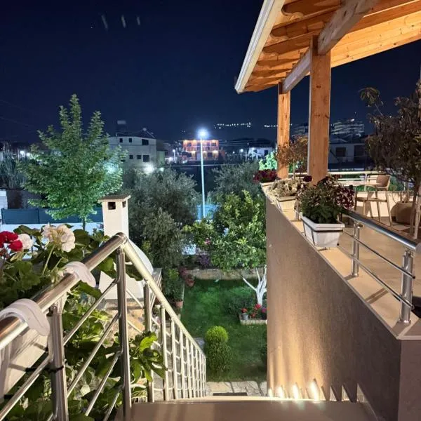 Maison Apartments，位于伏罗拉的酒店