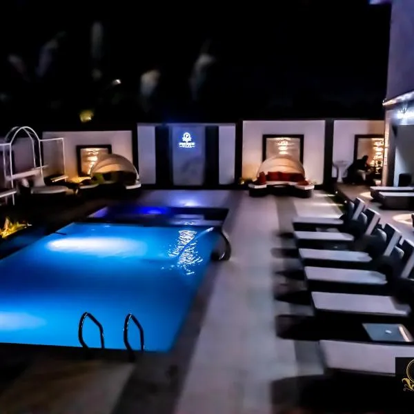 Pinorich Hotel，位于Buea的酒店