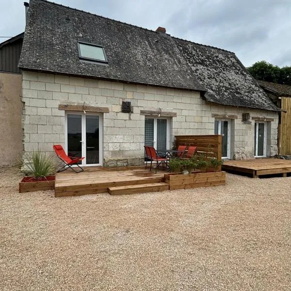 les deux tilleuls，位于Les Rosiers-sur-Loire的酒店