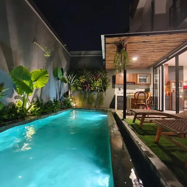 Josh House KBP Villa，位于万隆的酒店