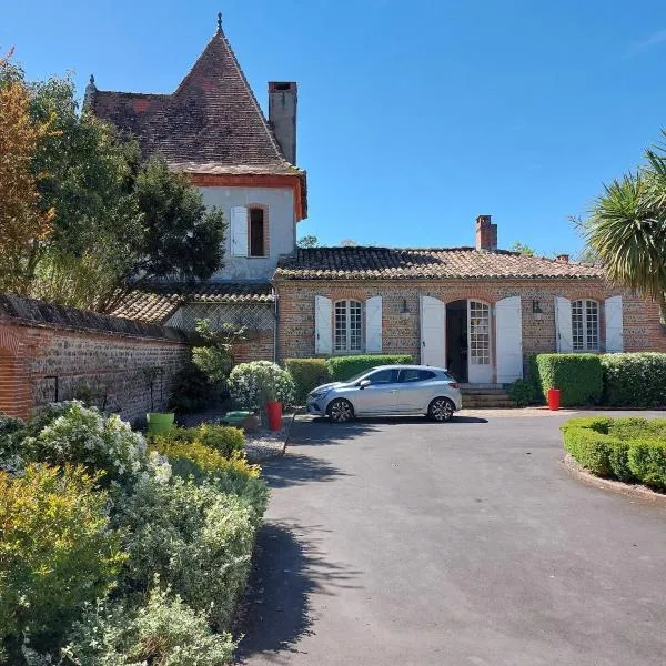 Domaine de l'Elysée，位于Saint-Élix-le-Château的酒店