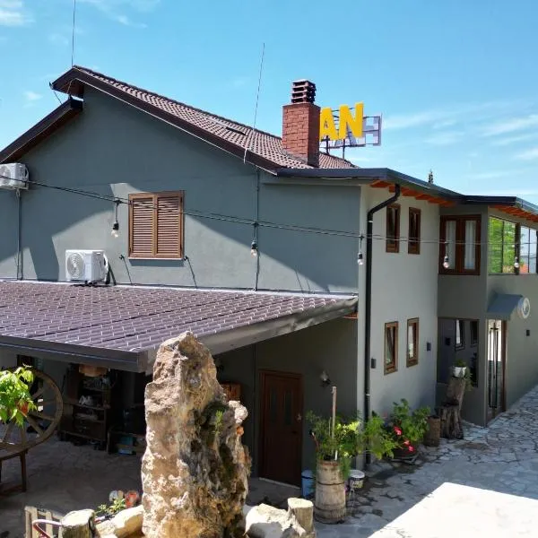 Hani i Ilirit，位于Cërrik的酒店