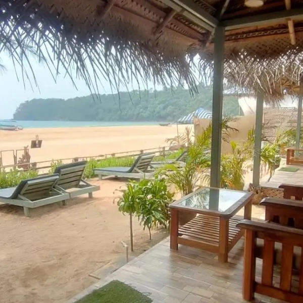 The Coast Beach Resort，位于阿贡达的酒店