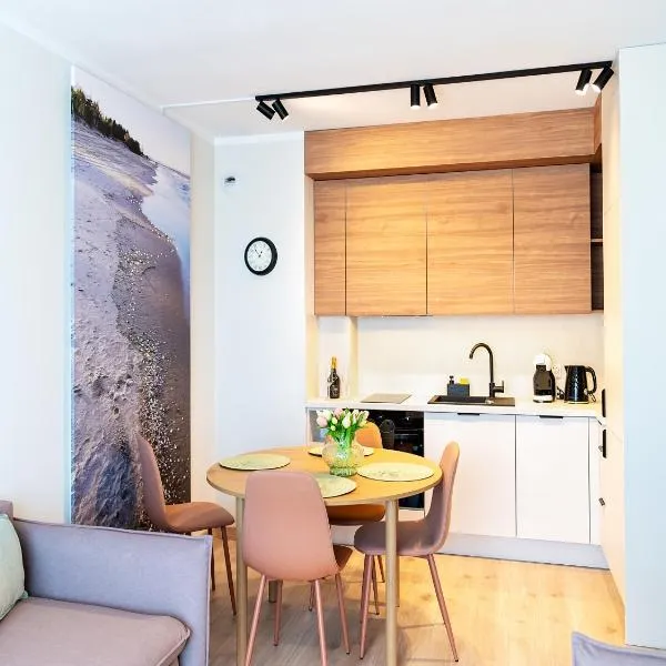 MomUla's Apartment Pino Sobieszewo Gdańsk，位于格但斯克的酒店