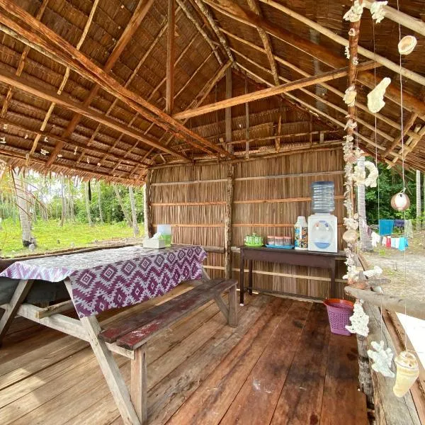 Wesano Homestay Raja Ampat，位于Ambabee的酒店