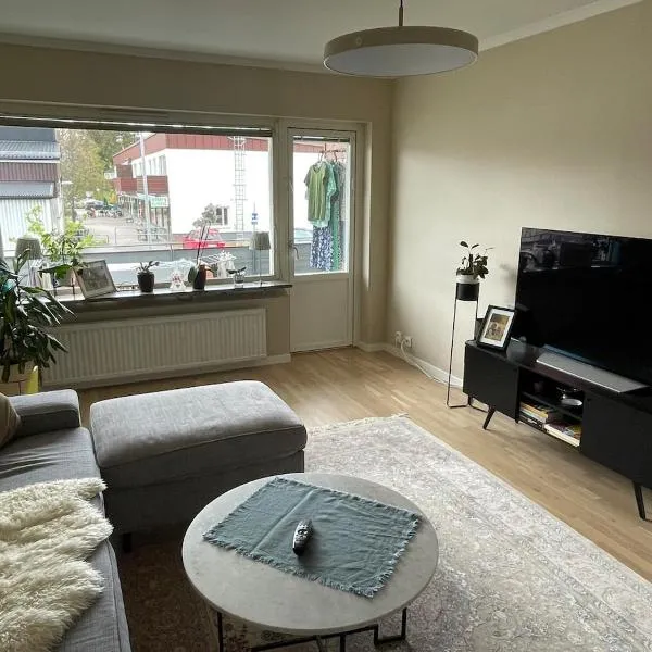Newly renovated, spacious flat!，位于乌普萨拉的酒店