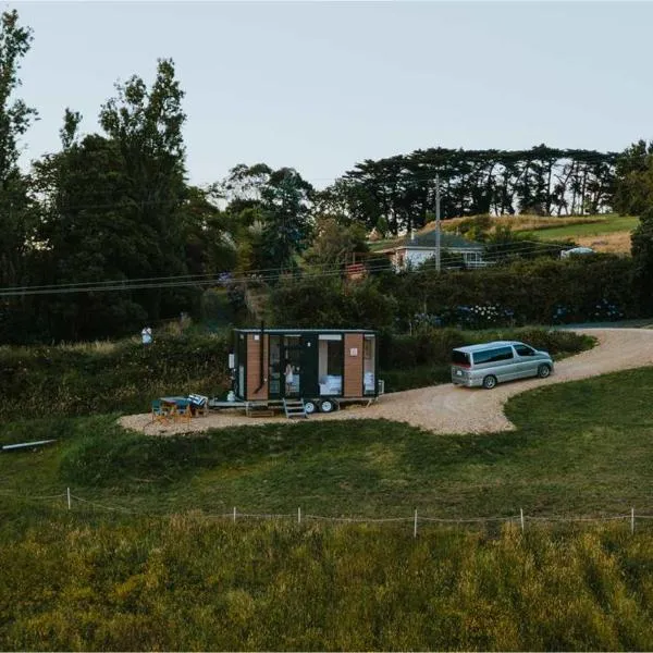 Belrose Estate by Tiny Away，位于Dumbalk的酒店
