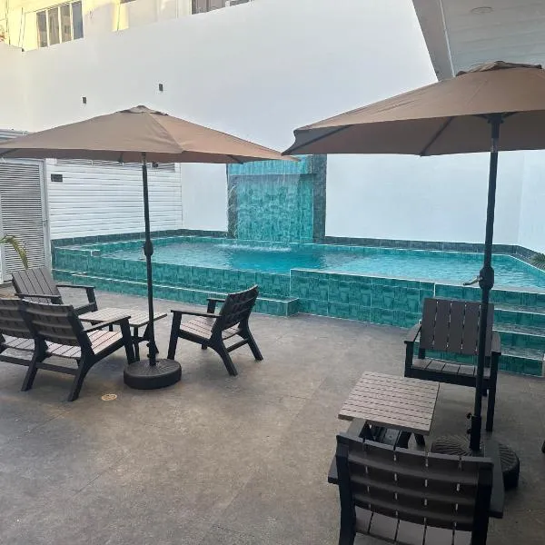 Oasis Hotel，位于圣安德烈斯的酒店