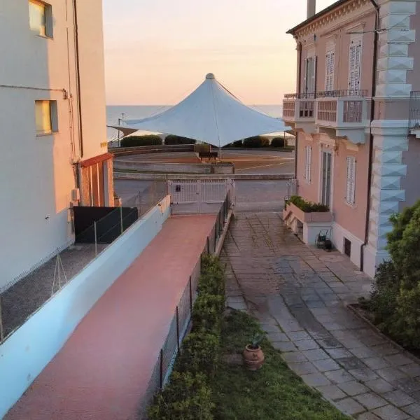 Casa del mare，位于法诺的酒店