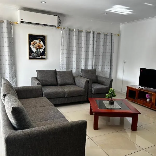 Easy Apartment- 36 Varani street flat2&flat5，位于苏瓦的酒店