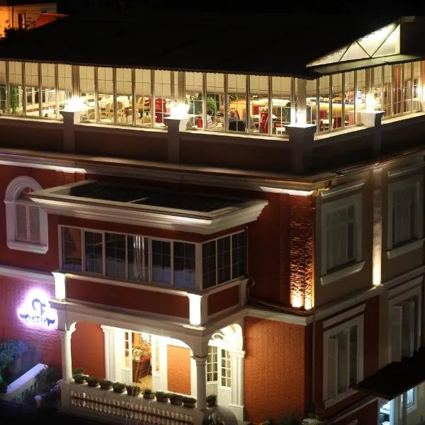 Hotel Boutique Restaurant Gloria，位于Paskuqan的酒店