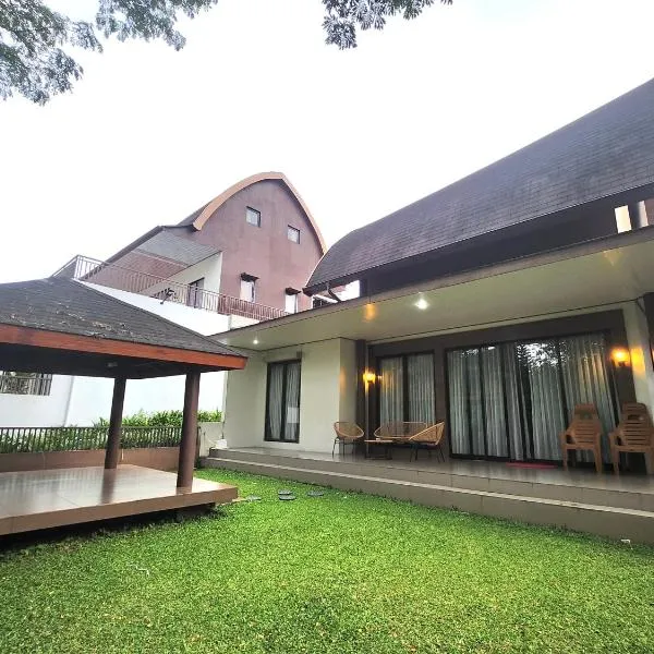 Five Leo’s villa，位于Gadok 1的酒店