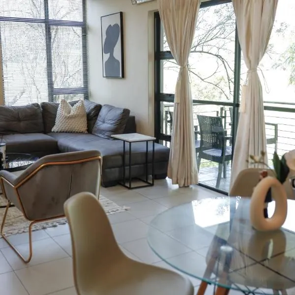 Self Checkin -Cozy & Stylish 2-Bedroom Apartment in Jackal Creek，位于鲁德普特的酒店