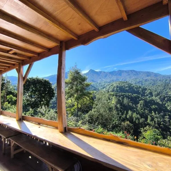 Maison Manendra - Bromo，位于Gubukklakah的酒店