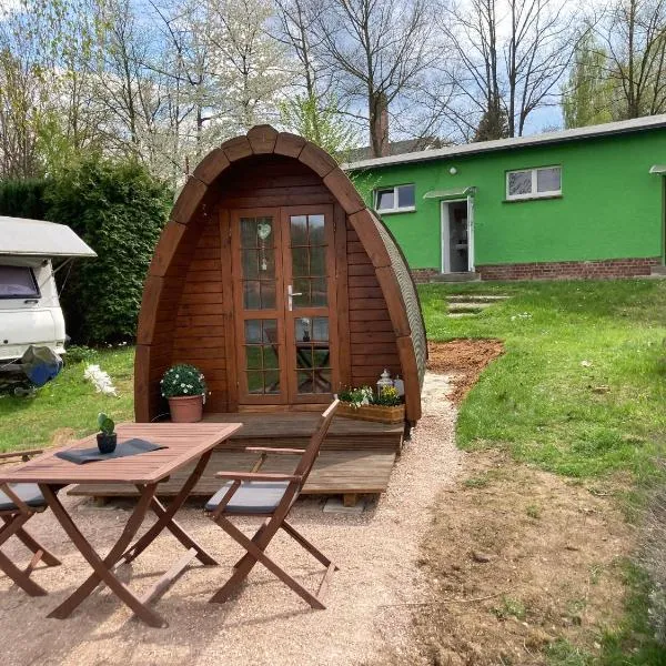 Camping POD mit Seeblick，位于Langenbernsdorf的酒店