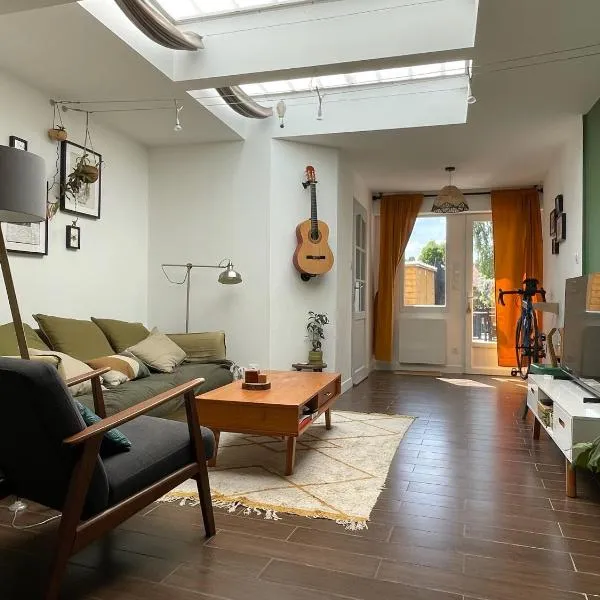 Chambre chez l habitant avec jardin près de Lille，位于Pérenchies的酒店