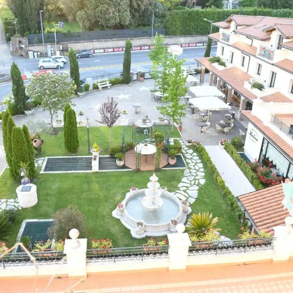 时尚酒店　，位于瓦尔蒙托内的酒店