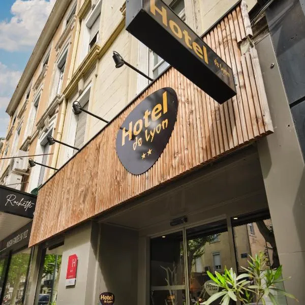 里昂酒店，位于瓦朗斯的酒店