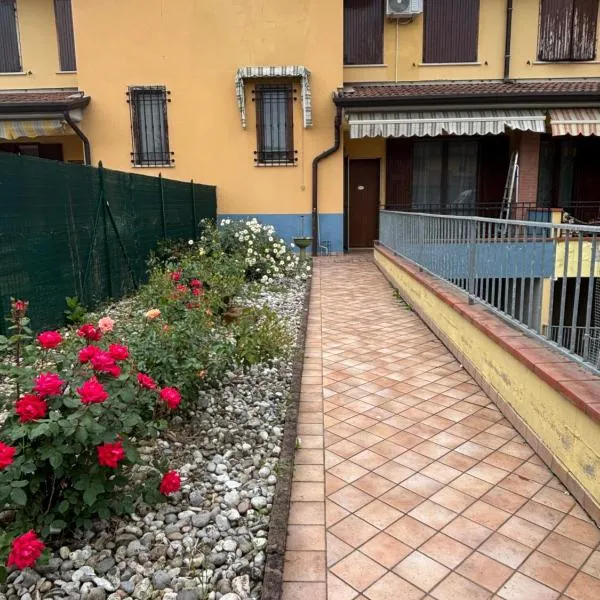 B&B Canossa，位于Rodigo的酒店