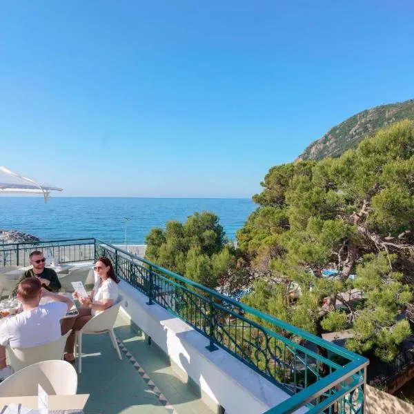 Villa degli Argentieri，位于蒙特罗索阿尔马雷的酒店