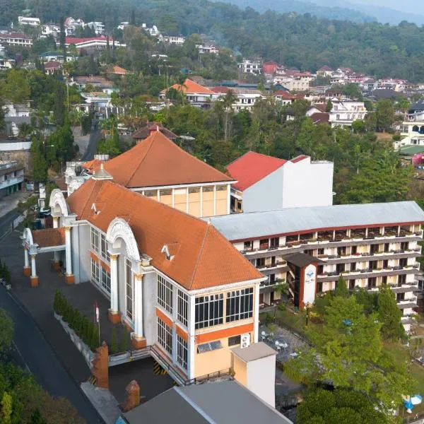 Royal Hotel and Convention Tretes，位于Prigen的酒店