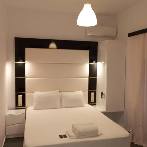Spiros Rooms，位于卡斯特罗西基亚的酒店