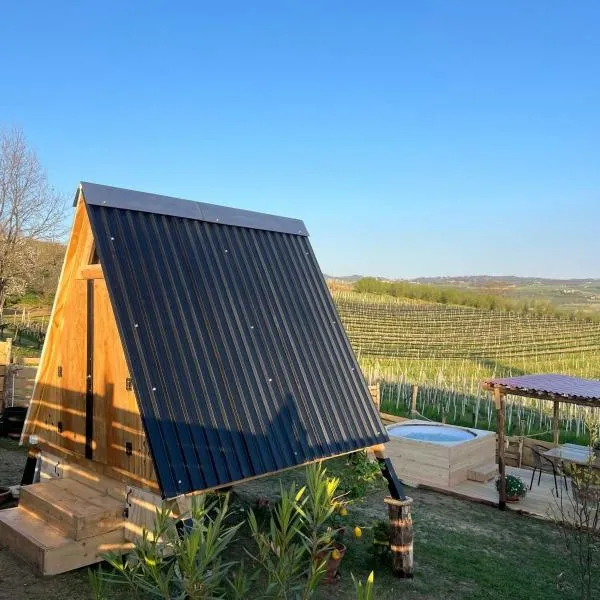 Glamping Altare in the vineyards，位于多利亚尼的酒店