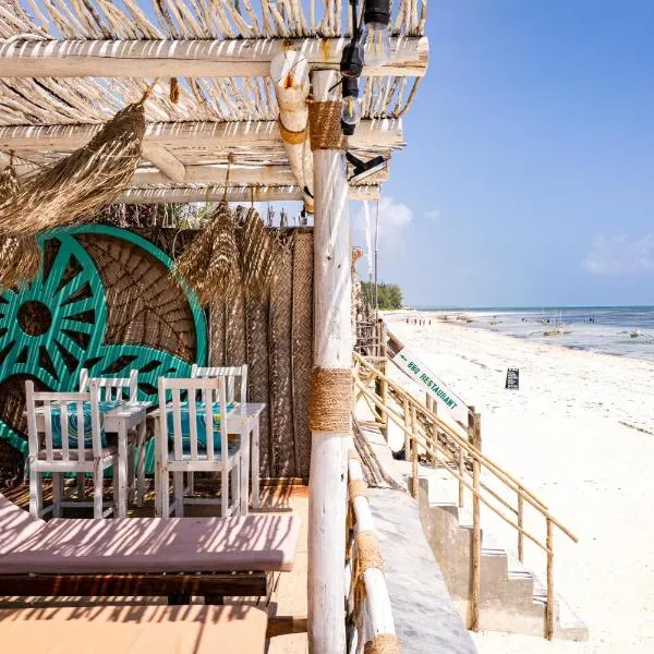Pili Pili Beach House，位于江比阿的酒店