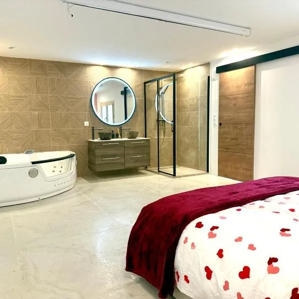Appartment Jacuzzi in Cannes，位于戛纳的酒店