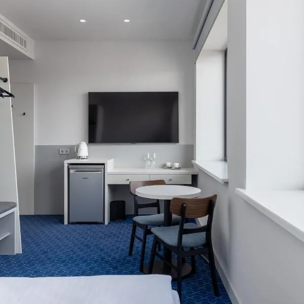 Roze Kurmajas Hotel，位于利耶帕亚的酒店