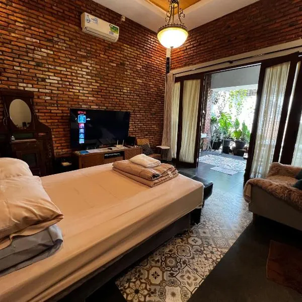 Pendopo Nilam Den Erwin，位于Karanggan-kulon的酒店