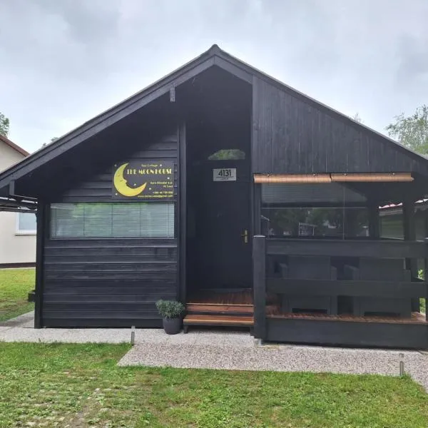 Spa Cottage the Moon house Terme Čatež，位于卡特兹奥布萨维的酒店
