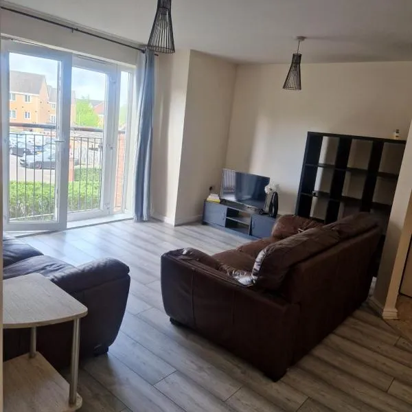 Homely 2 bedrooms Flat，位于Robin Hood的酒店