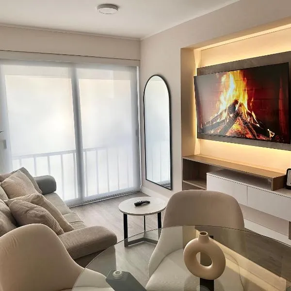 Hermoso depa con piscina, gym coworking en Miraflores，位于利马的酒店