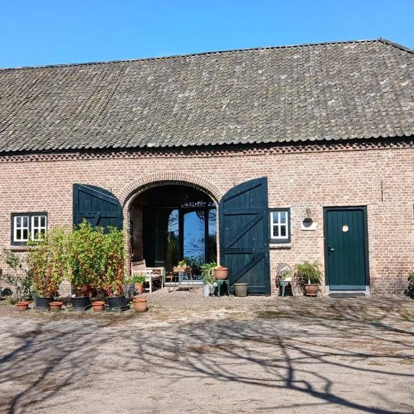 B&B Boerderij La Trappe Deurne，位于德尔纳的酒店