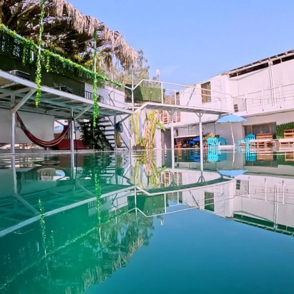 Allawaska Hostel & Camping，位于瓦卡奇纳的酒店