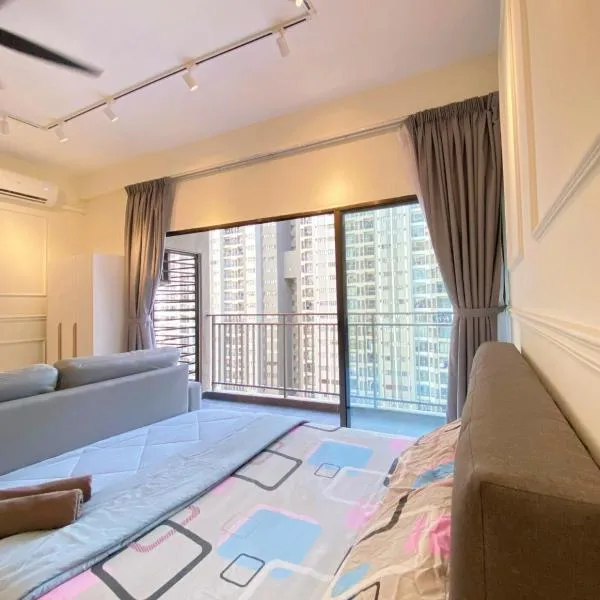 Studio with Rooftop Pool at Youth City Nilai by D'KAY HOMES, near USIM KLIA，位于汝来的酒店