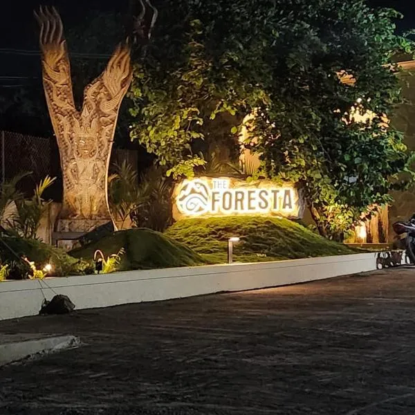 The Foresta Resort ,Mulshi，位于Paud的酒店