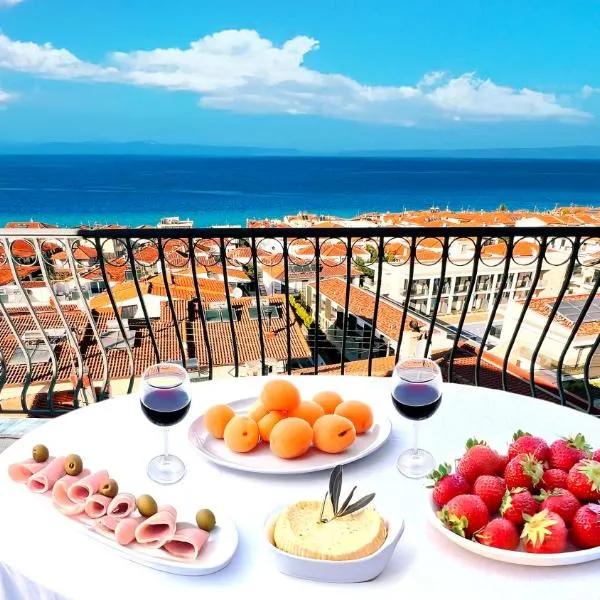 Rona Vista Suites amazing seaview 1，位于波利克罗诺的酒店