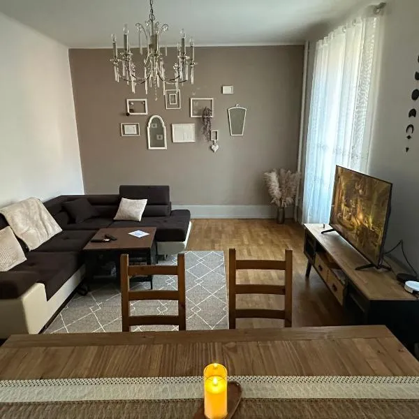 Jardin de Victor Appartements calmes spacieux avec jardin clos，位于贝尔福的酒店