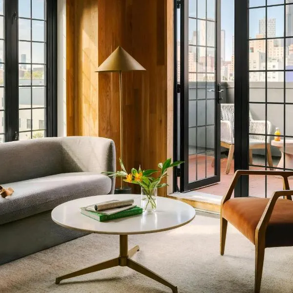 The Industrialist Hotel Brooklyn，位于布鲁克林的酒店