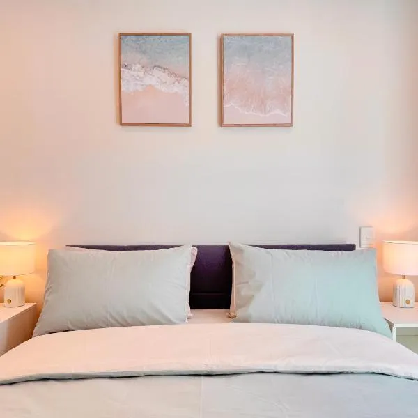 Morning & Dusk Paradise Cozy 2B in Adelaide City，位于阿德莱德的酒店