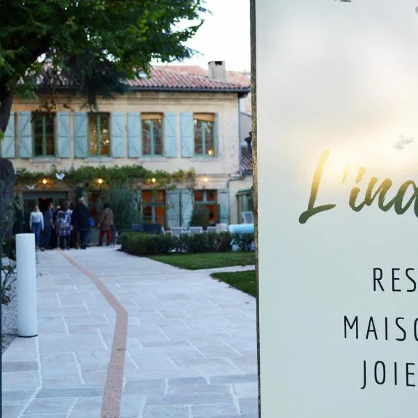 L'Inattendu，位于拉沃尔的酒店