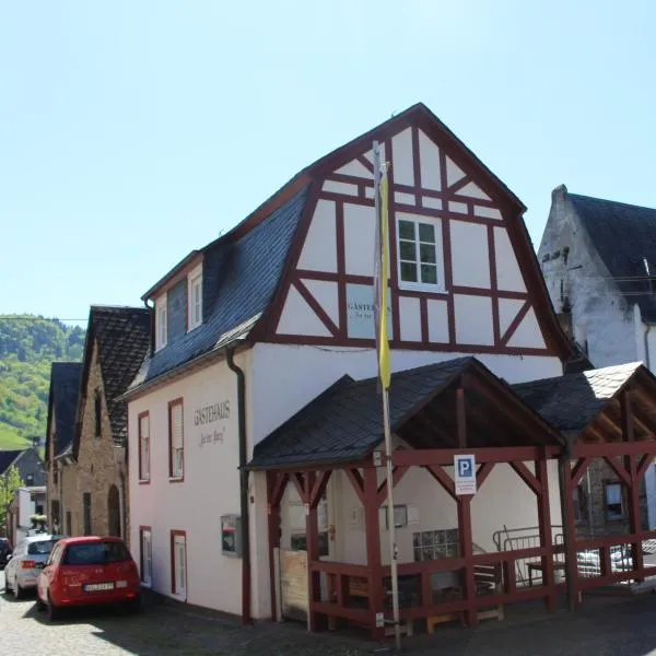 Weingut Loescher-Erben Gästehaus an der Burg，位于森海姆的酒店