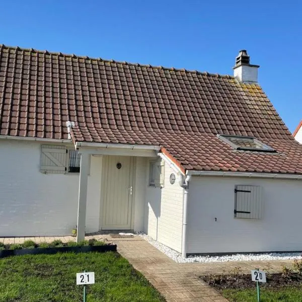Ferienhaus mit Garten，位于布列登的酒店