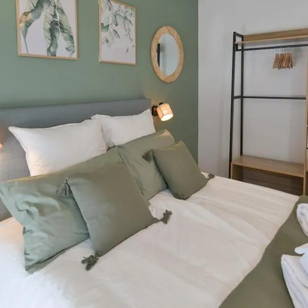 L'Olivier - Tarbes Centre - Balcon - Parking 200 m，位于塔布的酒店