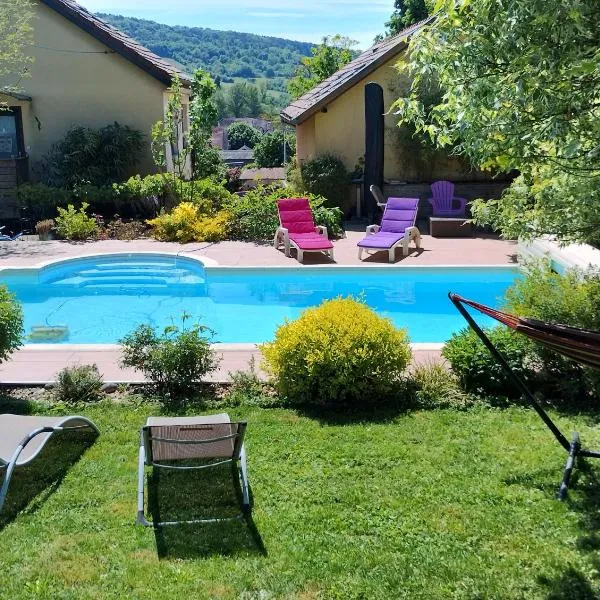 Charmants studios "Le Nid de Lou" et "Le Cocon de Théo" à Rosheim，位于罗塞姆的酒店
