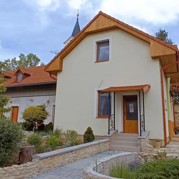 Ubytování U Tajčů，位于Dolní Beřkovice的酒店
