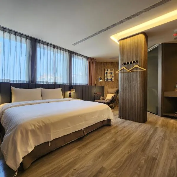 Hualien Pink Corner Hotel，位于花莲市的酒店